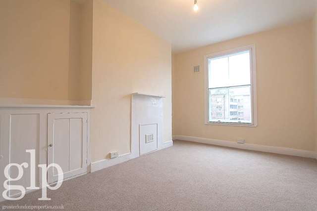  Image of 2 bedroom Flat to rent in St. Michael