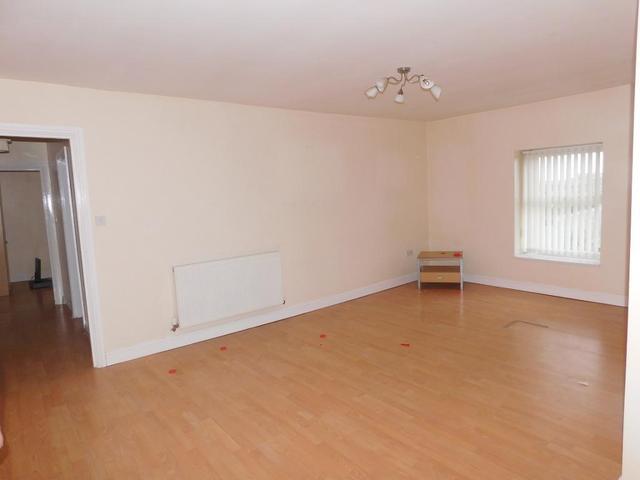  Image of 2 bedroom Flat to rent in Breckfield Road North Everton Liverpool L5 at Anfield  Liverpool, L5 4QZ