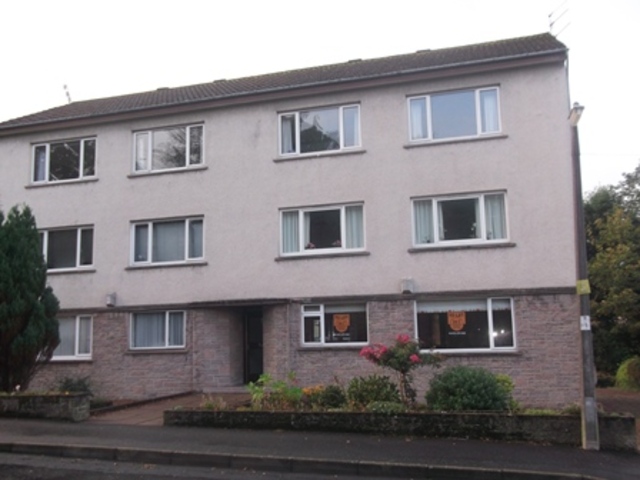  Image of 1 bedroom Flat to rent in Waterside Street Largs KA30 at Largs North Ayrshire North Ayrshire, KA30 9LR