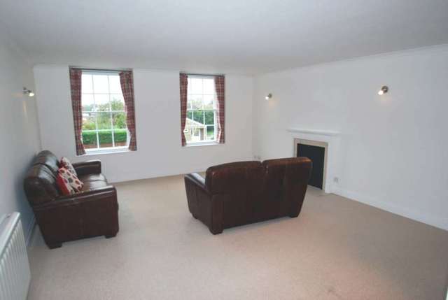  Image of 2 bedroom Apartment to rent in White Hart Close Benson Wallingford OX10 at White Hart Close Benson Wallingford, OX10 6NX