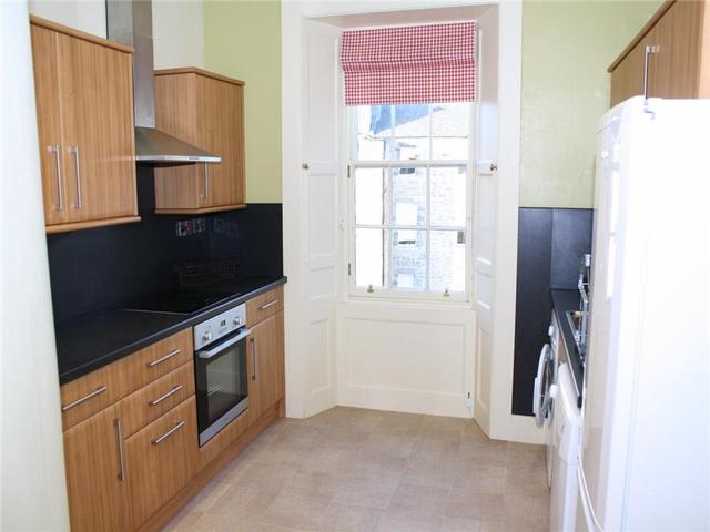  Image of 2 bedroom Flat to rent in William Street Edinburgh EH3 at West End Edinburgh Edinburgh, EH3 7NG