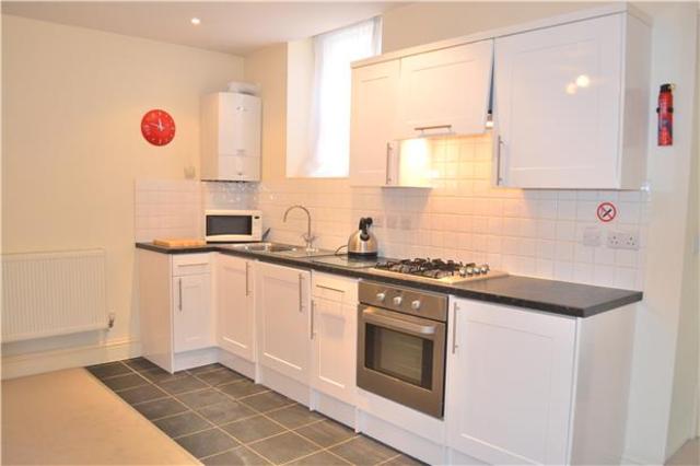 Image of 1 bedroom Flat to rent in Wood Street Barnet EN5 at Wood Street Barnet High Barnet, EN5 4AY