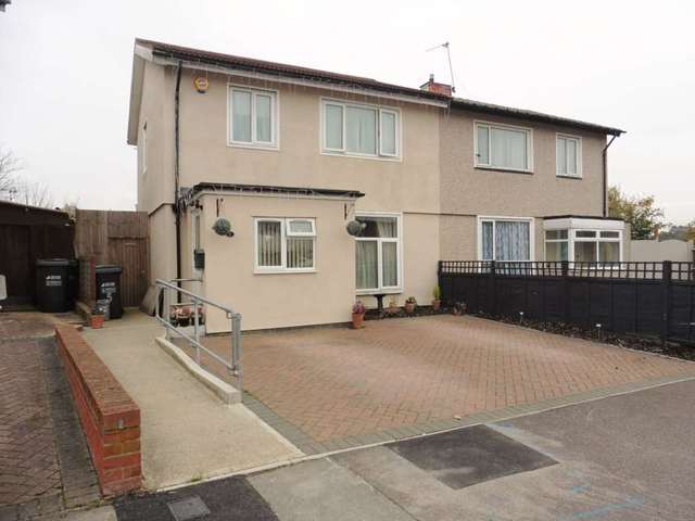 Image of 3 bedroom Semi-Detached house for sale in Woodhall Lane Watford WD19 at Woodhall Lane South Oxhey Watford, WD19 6HE