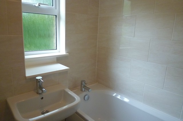  Image of 2 bedroom End of Terrace to rent in Wych Hill Park Hook Heath Woking GU22 at Woking, GU22 0HF