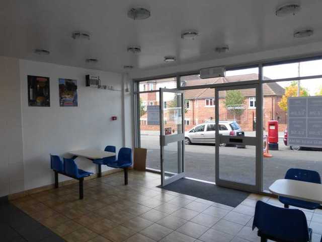  Image of Shop to rent in Yarningale Road Kings Heath Birmingham B14 at YARNINGALE ROAD, KINGS HEATH  BIRMINGHAM, B14 6ND