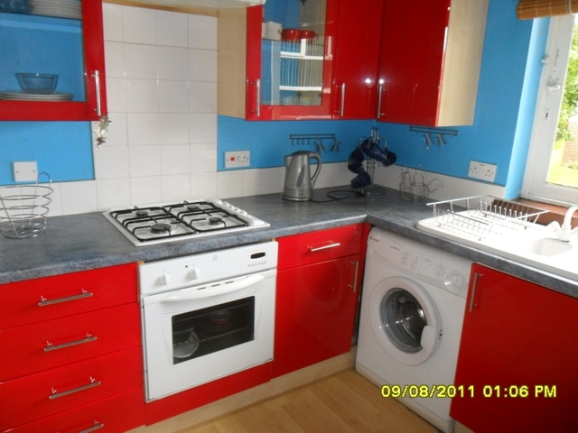  Image of 2 bedroom Flat to rent in Craigmount Hill Edinburgh EH4 at Corstorphine Edinburgh Edinburgh, EH4 8HW