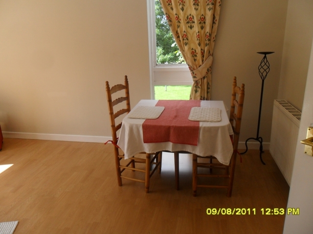  Image of 2 bedroom Flat to rent in Craigmount Hill Edinburgh EH4 at Corstorphine Edinburgh Edinburgh, EH4 8HW