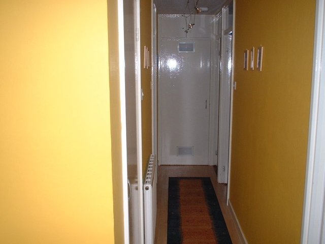  Image of 2 bedroom Flat to rent in Craigmount Hill Edinburgh EH4 at Corstorphine Edinburgh Edinburgh, EH4 8HW