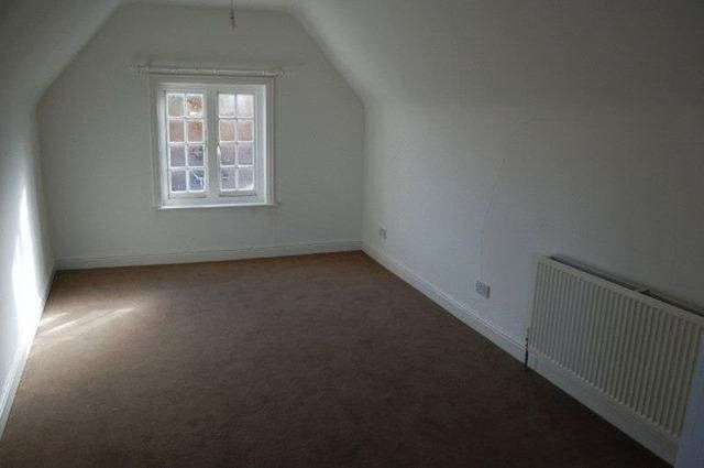  Image of 2 bedroom Flat to rent in Cottage Lane Barton-upon-Humber DN18 at Cottage Lane  Barton-Upon-Humber, DN18 5PH