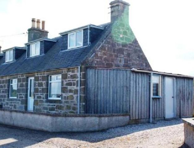  Image of 3 bedroom Semi-Detached house to rent in Elgin IV30 at Lhanbryde Moray Moray, IV30 5NZ