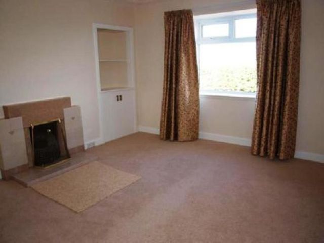  Image of 3 bedroom Semi-Detached house to rent in Elgin IV30 at Lhanbryde Moray Moray, IV30 5NZ