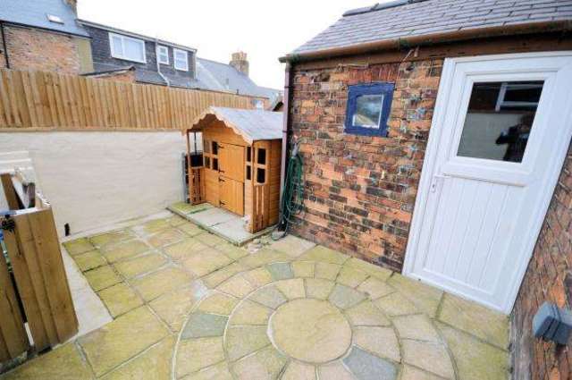  Image of 3 bedroom Town House for sale in Moorland Road Scarborough YO12 at Moorland Road  Scarborough, YO12 7RB