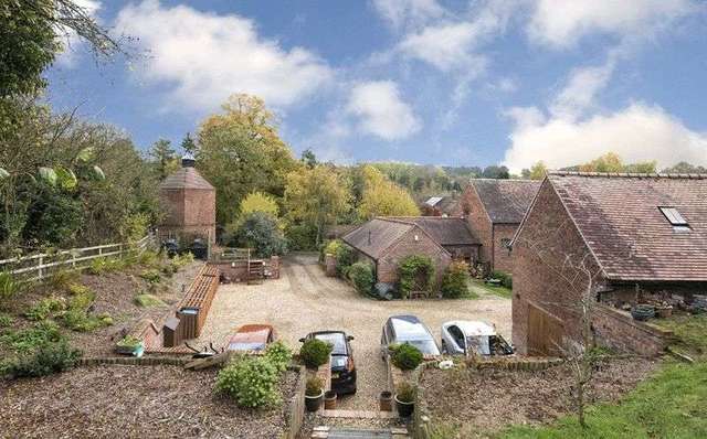  Image of 3 bedroom Property for sale in The Hyde Kinver Stourbridge DY7 at The Hyde Kinver Stourbridge, DY7 6LS