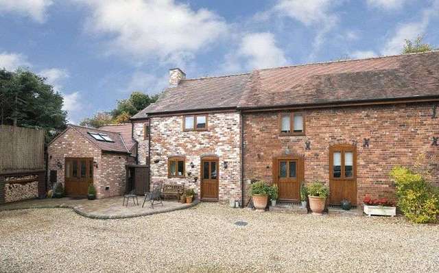  Image of 3 bedroom Property for sale in The Hyde Kinver Stourbridge DY7 at The Hyde Kinver Stourbridge, DY7 6LS