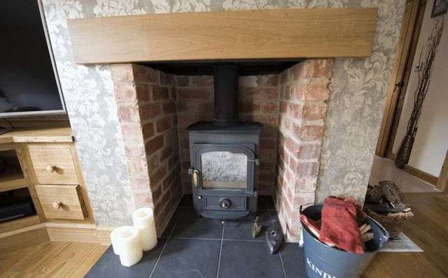  Image of 3 bedroom Property for sale in The Hyde Kinver Stourbridge DY7 at The Hyde Kinver Stourbridge, DY7 6LS