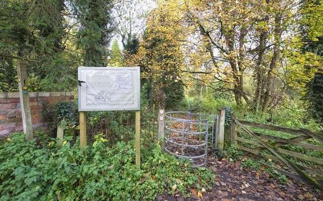  Image of 3 bedroom Property for sale in The Hyde Kinver Stourbridge DY7 at The Hyde Kinver Stourbridge, DY7 6LS