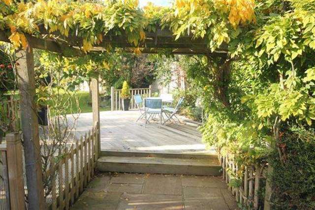  Image of 4 bedroom Detached house for sale in Mill Lane Findon Valley Worthing BN13 at Salvington, BN13 3DJ