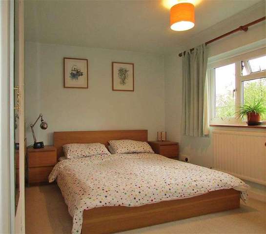  Image of 3 bedroom Semi-Detached house for sale in Ham Croft Wantage OX12 at Wantage, OX12 9ED