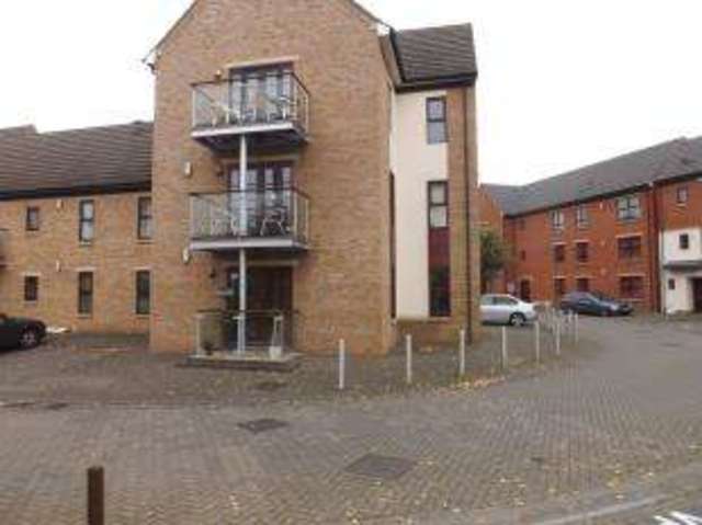  Image of 2 bedroom Flat for sale in Park Corner Northampton NN5 at Northampton Northamptonshire Dallington, NN5 5FL