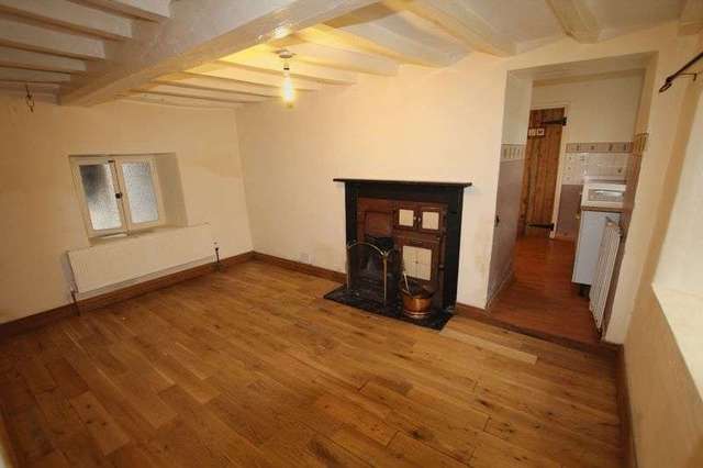  Image of 2 bedroom Cottage to rent in Church Street Hemswell Gainsborough DN21 at Church Street Hemswell Gainsborough, DN21 5UN