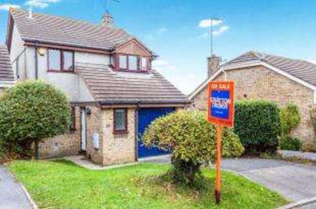  Image of 4 bedroom Detached house for sale in Sennen Close Torpoint PL11 at Torpoint Cornwall Torpoint, PL11 2JJ