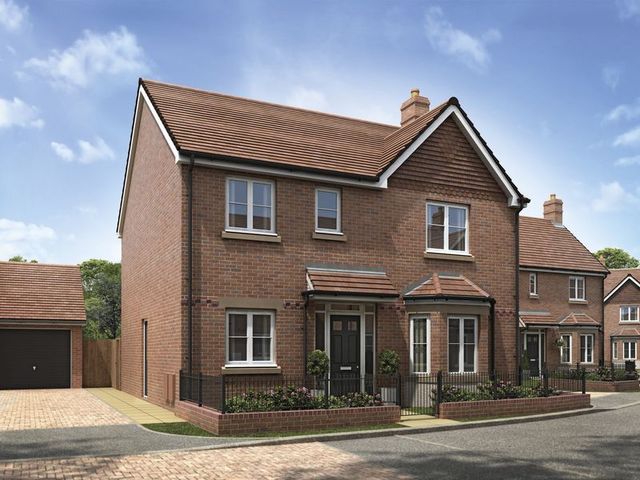  Image of 4 bedroom Detached house for sale in Gregorys Bank Worcester WR3 at Gregorys Bank Off St Georges Lane Worcester, WR3 8PG