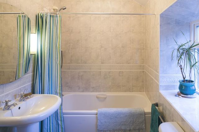  Image of 4 bedroom Property for sale in Corn Mill Bottom Shelley Huddersfield HD8 at Corn Mill Bottom Shelley Huddersfield, HD8 8JJ