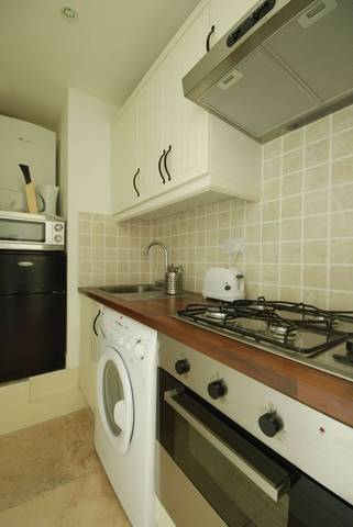  Image of 1 bedroom Flat for sale in Fellows Road London NW3 at Swiss Cottage NW3 Belsize Park, NW3 3JU