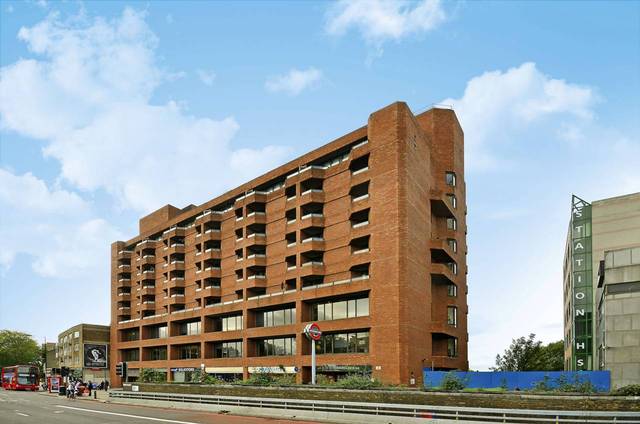  Image of 2 bedroom Flat for sale in Finchley Road London NW3 at Swiss Cottage NW3 Swiss Cottage, NW3 6HT