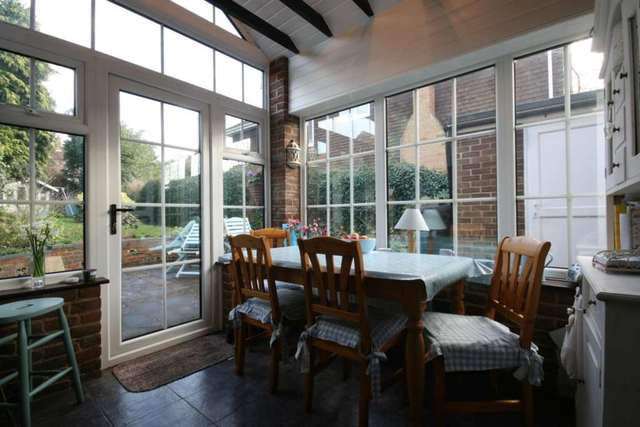  Image of 2 bedroom Cottage to rent in High Street Green Hemel Hempstead Industrial Estate Hemel Hempstead HP2 at Flint Cottages High Street Green Hemel Hempstead, HP2 7AJ
