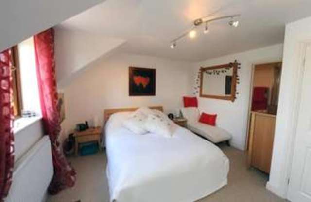  Image of 5 bedroom Detached house for sale in Reynalton Kilgetty SA68 at Kilgetty Pembrokeshire Reynalton, SA68 0PG
