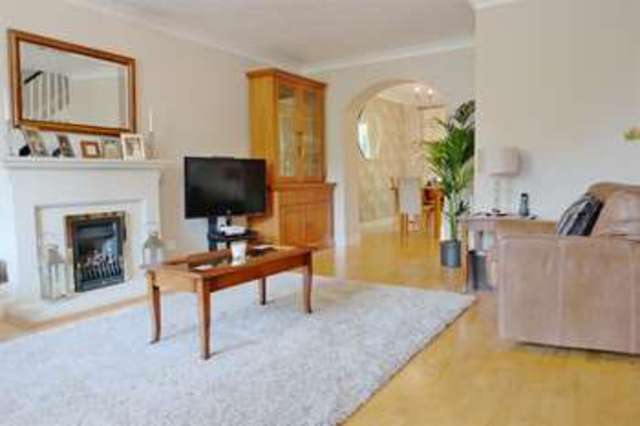 Image of 3 bedroom End of Terrace for sale in Montague Close Wokingham RG40 at Wokingham Berkshire Wokingham, RG40 5PF