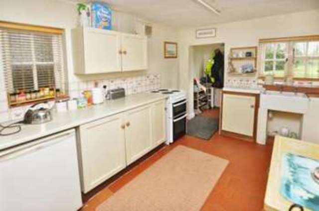  Image of 4 bedroom Detached house for sale in Winslow Road Granborough Buckingham MK18 at Granborough Buckingham Granborough, MK18 3NJ