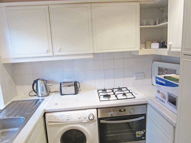  Image of 2 bedroom Flat to rent in Rosebank Cottages Edinburgh EH3 at Fountainbridge Edinburgh Edinburgh, EH3 8DA