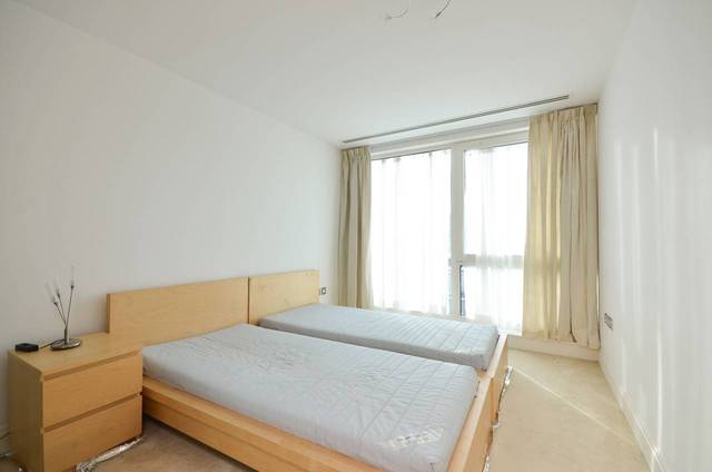  Image of 2 bedroom Flat to rent in Winchester Road London NW3 at Swiss Cottage NW3 Swiss Cottage, NW3 3NZ