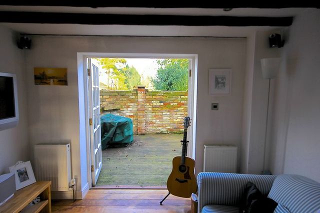  Image of 1 bedroom Terraced house for sale in Common Road Kensworth Dunstable LU6 at Common Road Kensworth Dunstable, LU6 3RG