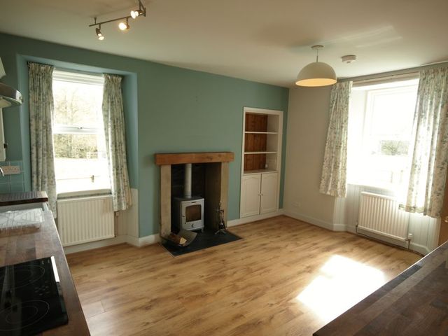  Image of 2 bedroom Cottage for sale in Brig O'turk Brig O'turk Callander FK17 at Brig O	urk Callander, FK17 8HT
