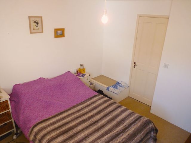  Image of 2 bedroom Terraced house to rent in Ebrington Street Kingsbridge TQ7 at Kingsbridge  Kingsbridge, TQ7 1DE