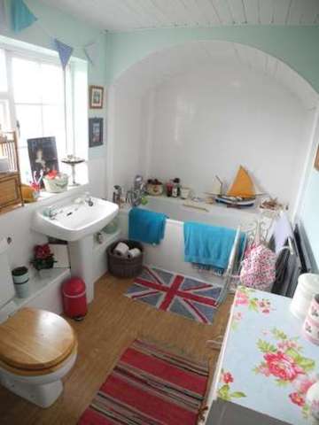  Image of 3 bedroom Cottage for sale in Ilketshall St. Lawrence Beccles NR34 at Ilketshall St Lawrence Beccles Suffolk, NR34 8NL
