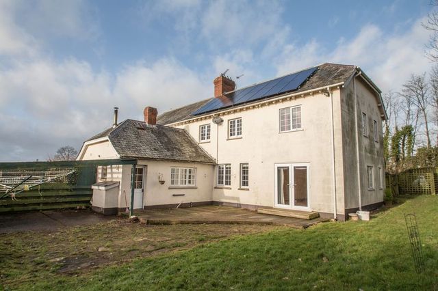  Image of 5 bedroom Semi-Detached house to rent in Crediton EX17 at Shobrooke Crediton, EX17 1AE