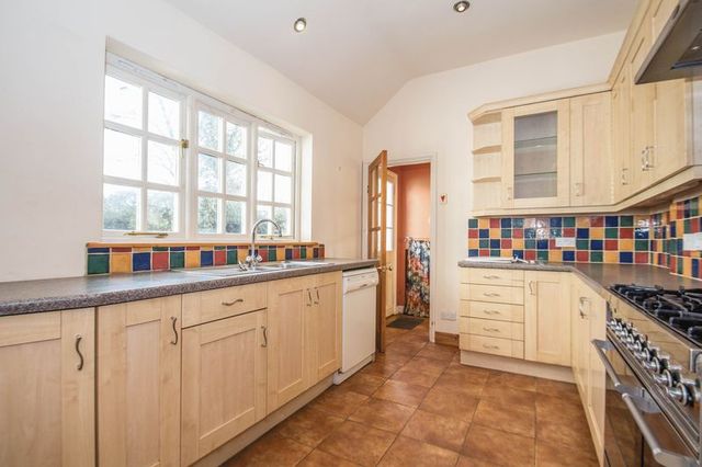  Image of 5 bedroom Semi-Detached house to rent in Crediton EX17 at Shobrooke Crediton, EX17 1AE