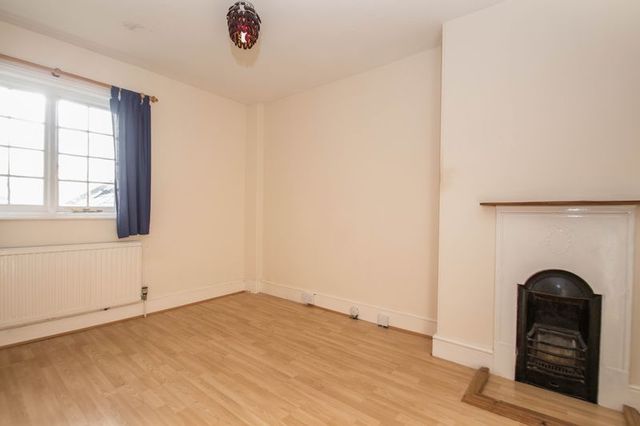  Image of 5 bedroom Semi-Detached house to rent in Crediton EX17 at Shobrooke Crediton, EX17 1AE