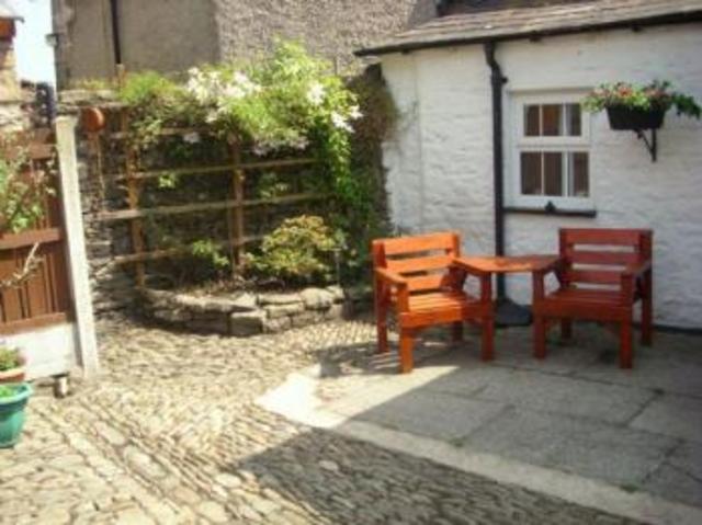  Image of 3 bedroom Cottage for sale in Back Lane Sedbergh LA10 at Back Lane  Sedbergh, LA10 5BX