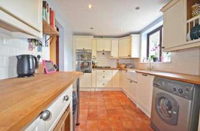  Image of 3 bedroom Cottage for sale in Lovel Road Winkfield Windsor SL4 at Lovel Road  Winkfield, SL4 2EU