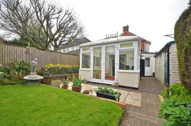  Image of 3 bedroom Cottage for sale in Farm Close Ascot SL5 at Sunninghill, SL5 7AR
