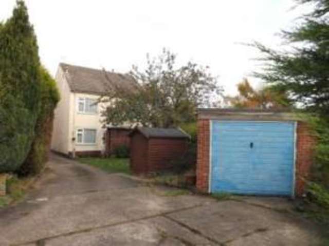  Image of 3 bedroom Semi-Detached house for sale in Adlington Cottages Sutton-in-Ashfield NG17 at Sutton-in-Ashfield Nottinghamshire Sutton in Ashfield, NG17 5HE