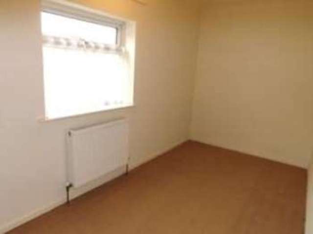  Image of 3 bedroom Semi-Detached house for sale in Adlington Cottages Sutton-in-Ashfield NG17 at Sutton-in-Ashfield Nottinghamshire Sutton in Ashfield, NG17 5HE