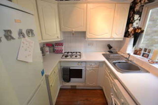  Image of 2 bedroom Terraced house for sale in Appleton Fields Thorley Bishop