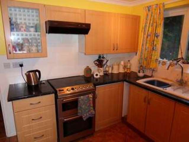  Image of 4 bedroom Detached house for sale in Arkwright Drive Binfield Bracknell RG42 at Arkwright Drive  Bracknell, RG42 1FX