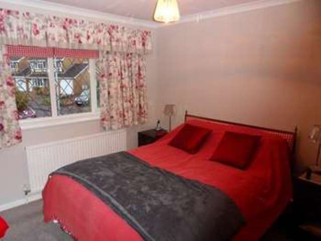  Image of 4 bedroom Detached house for sale in Arkwright Drive Binfield Bracknell RG42 at Arkwright Drive  Bracknell, RG42 1FX